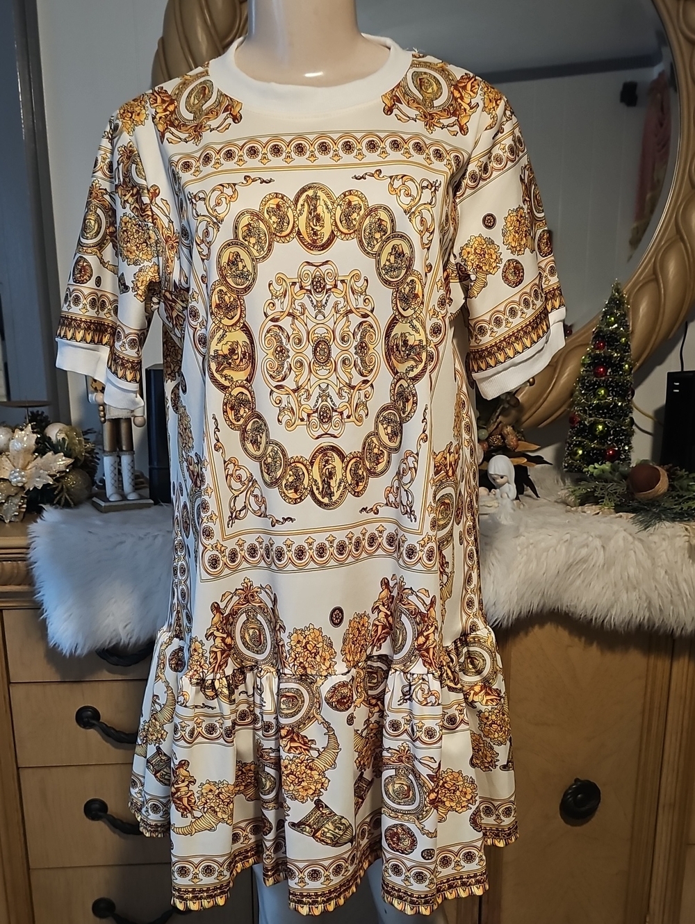 Women's Cream and Gold Baroque Print Ruffle-Hem Dress One Size Fits Med. To Lrg